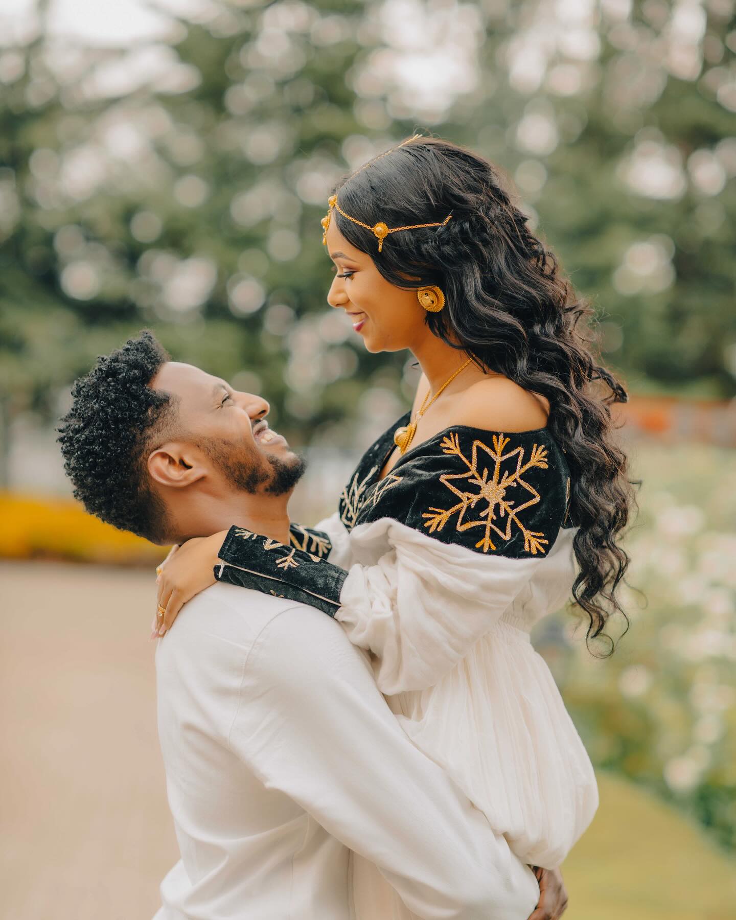 ASTU MATCHING ETHIOPIAN COUPLE'S OUTFIT | BLACK VELVET AND GOLD EMBROIDERY ETHIOPIAN CLOTHING | MODERN HABESHA COUPLE'S OUTFIT