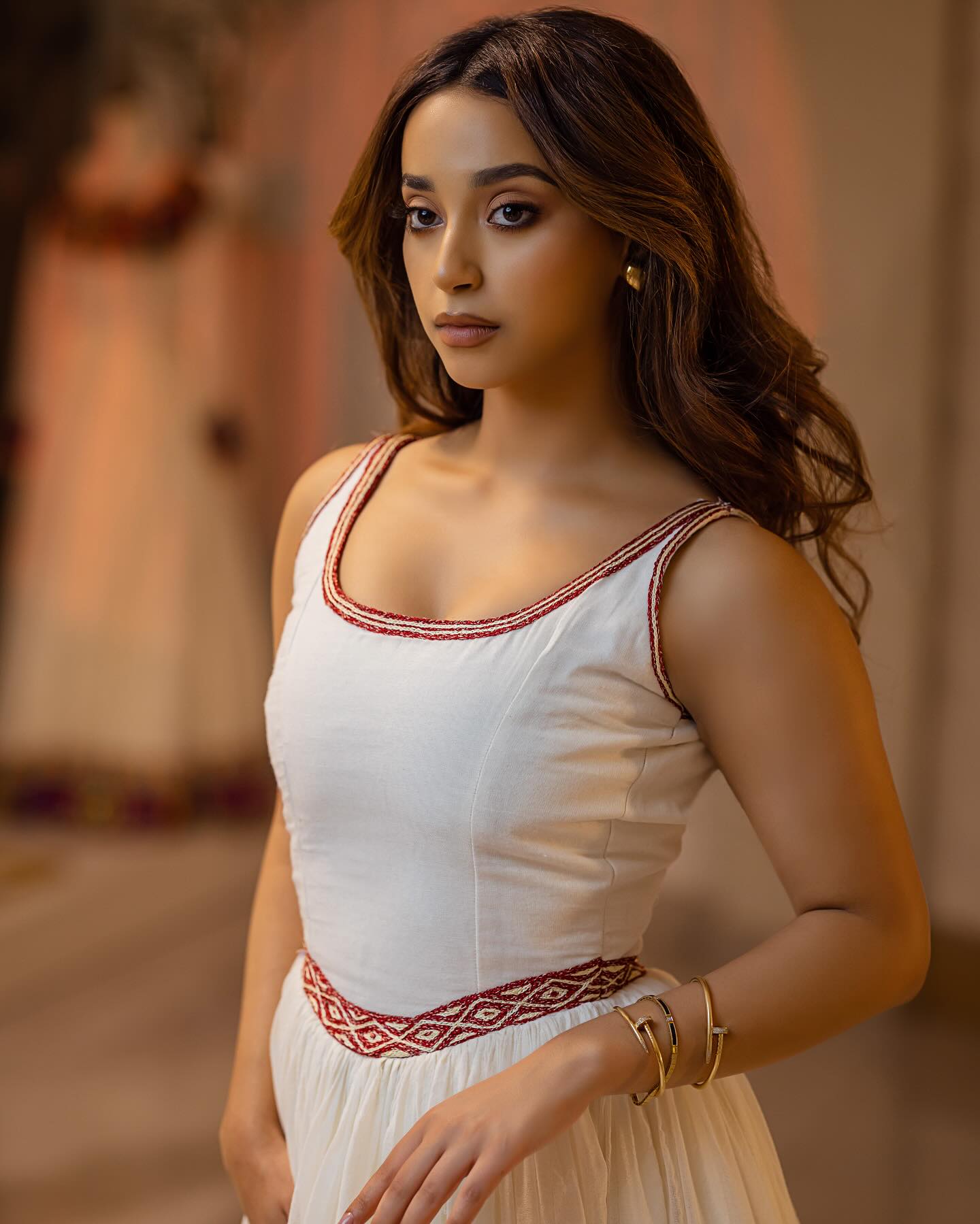 MITI ETHIOPIAN TRADITIONAL DRESS | MODERN WHITE HABESHA DRESS WITH RED DETAILS | MINIMALIST HABESHA KEMIS FOR OCCASIONS